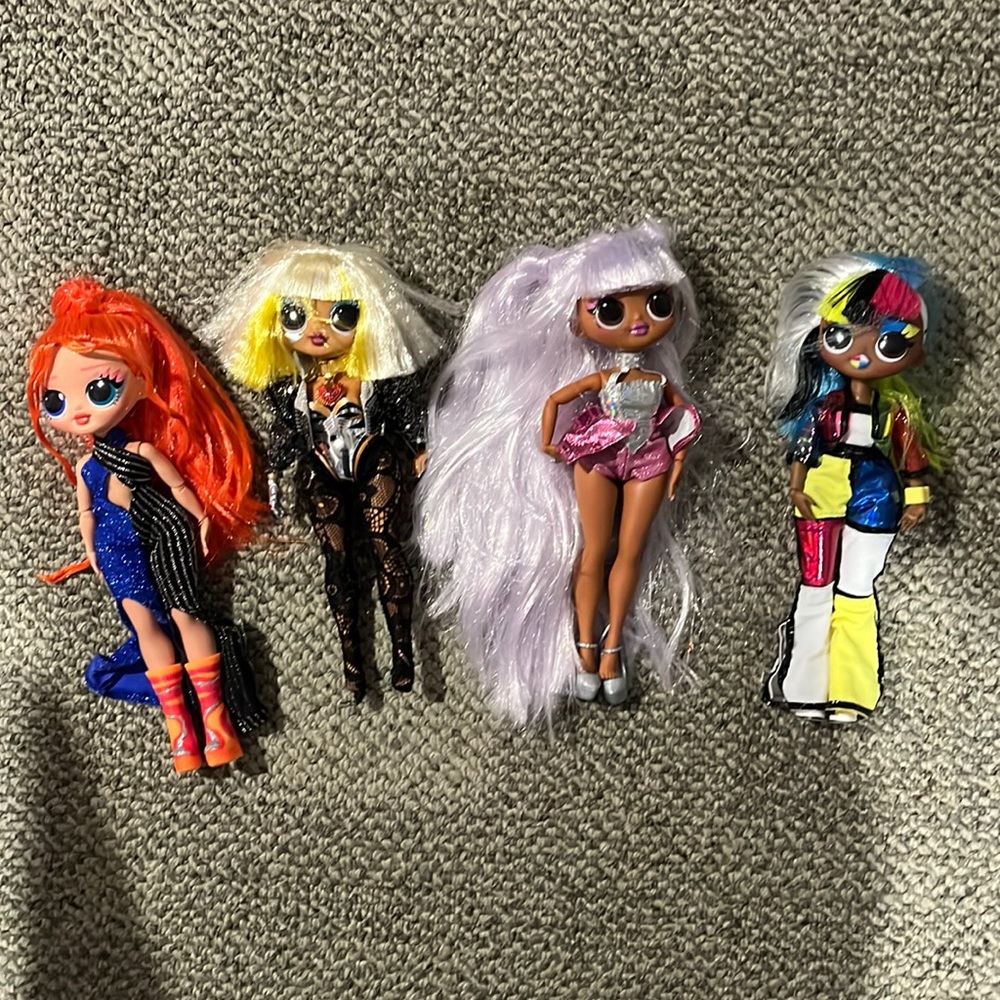 OMG doll bundle